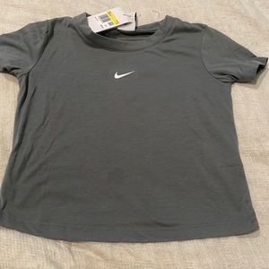 Nike tee